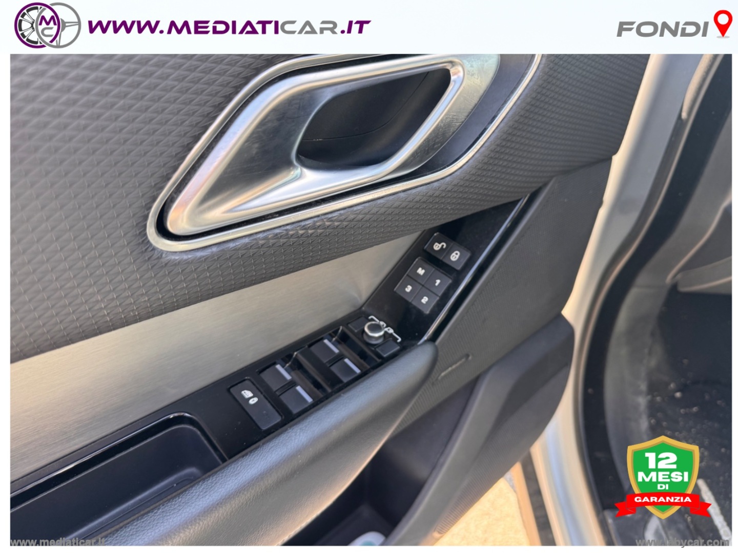RR Velar 2.0D 240 CV R-Dynamic - immagine 30
