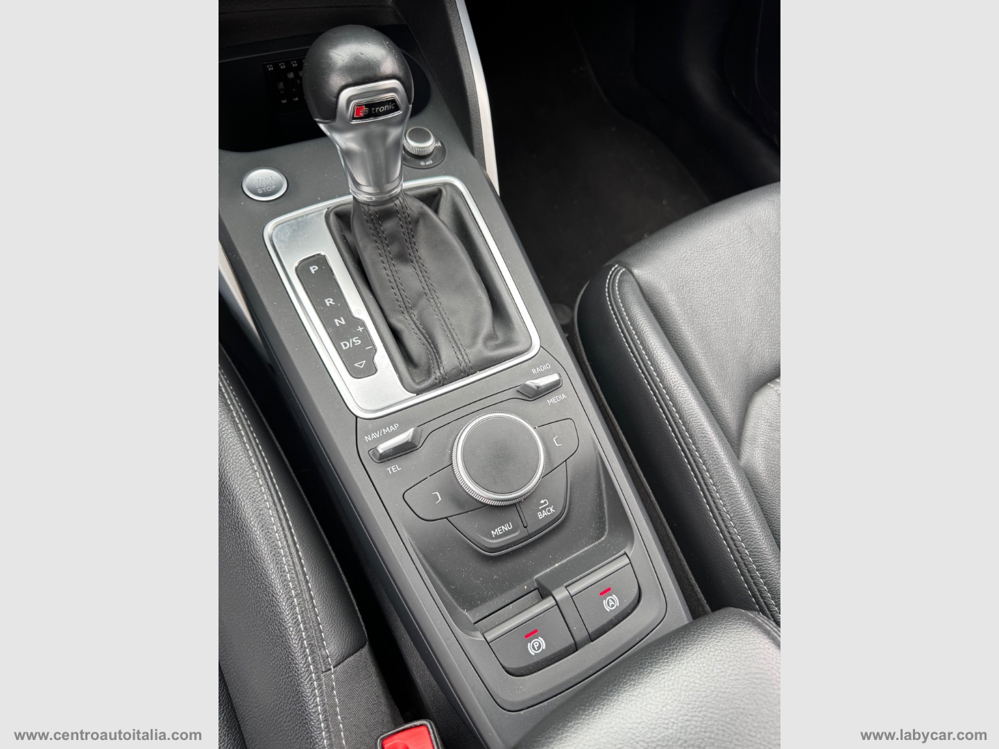 Q2 35 TDI S tronic Identity Black - immagine 30