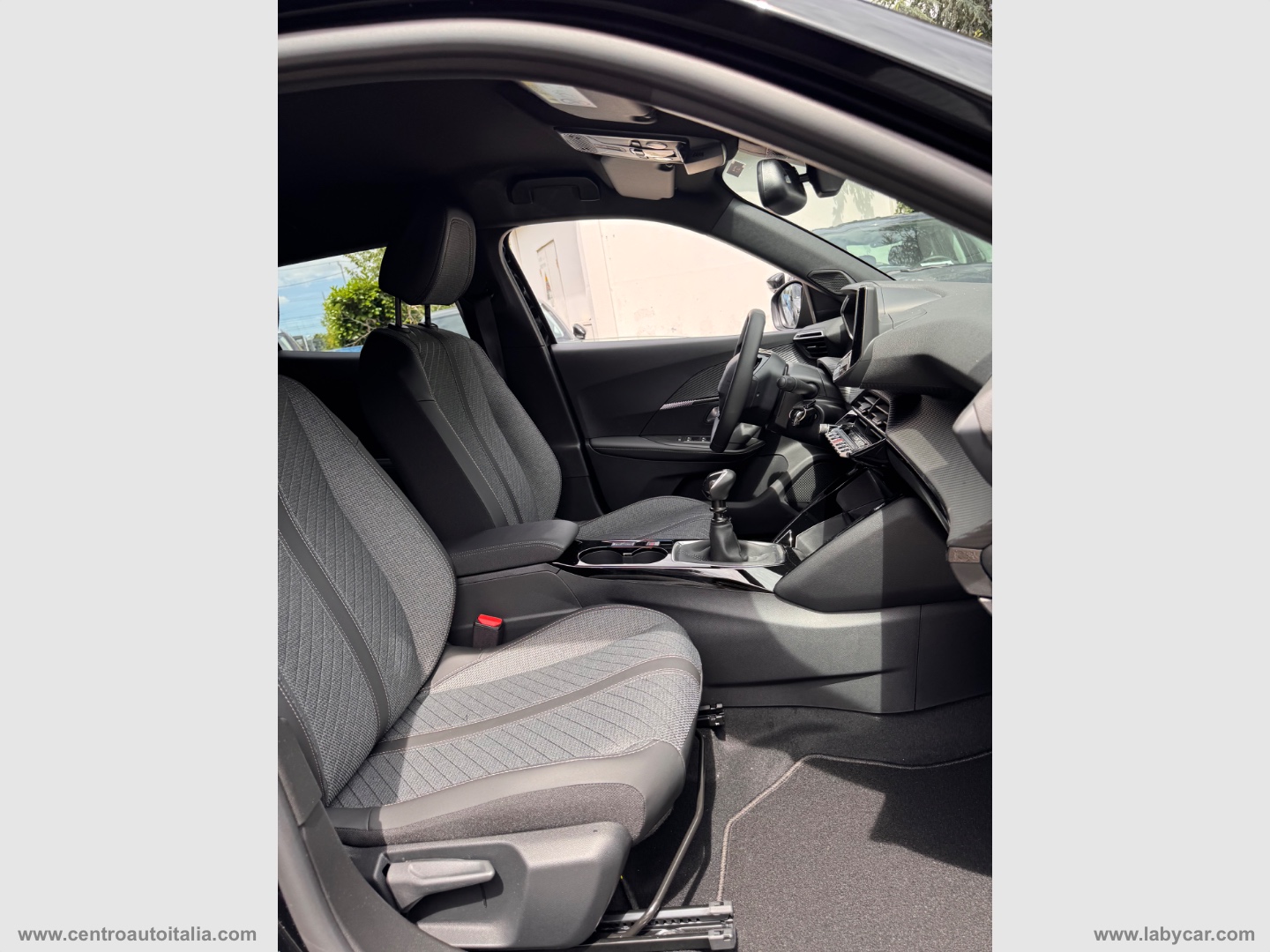 NUOVA 2008 Turbo 100 CV Allure - immagine 30