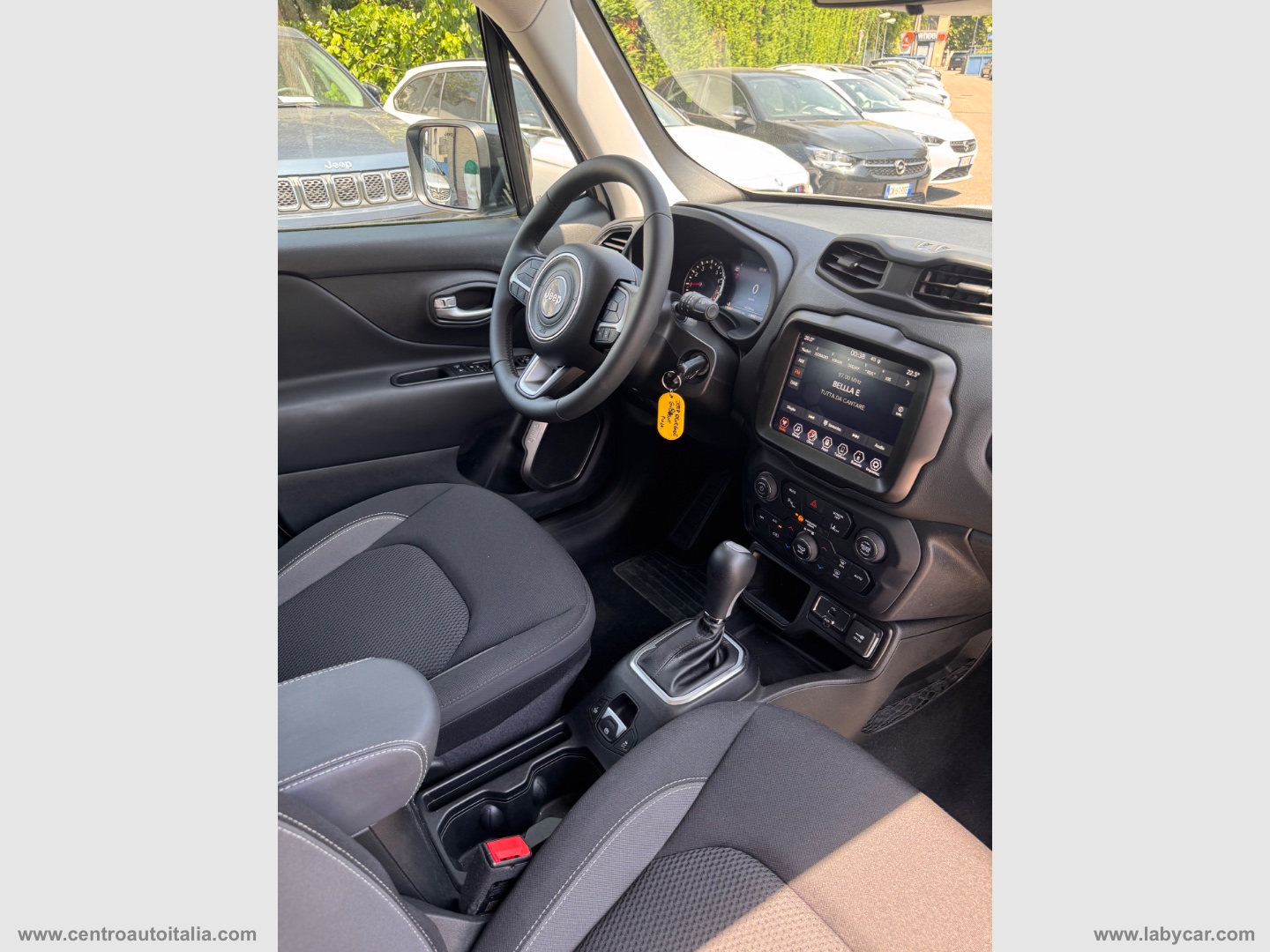 Renegade 1.5 T4 MHEV Limited - immagine 30
