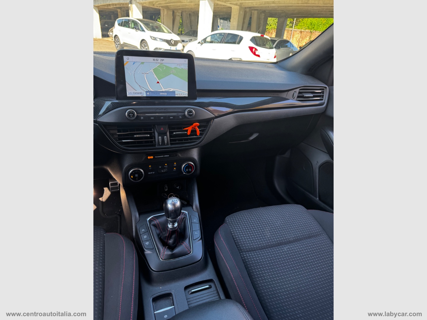 Focus 1.5 EcoBlue 120CV 5p. ST Line - immagine 30
