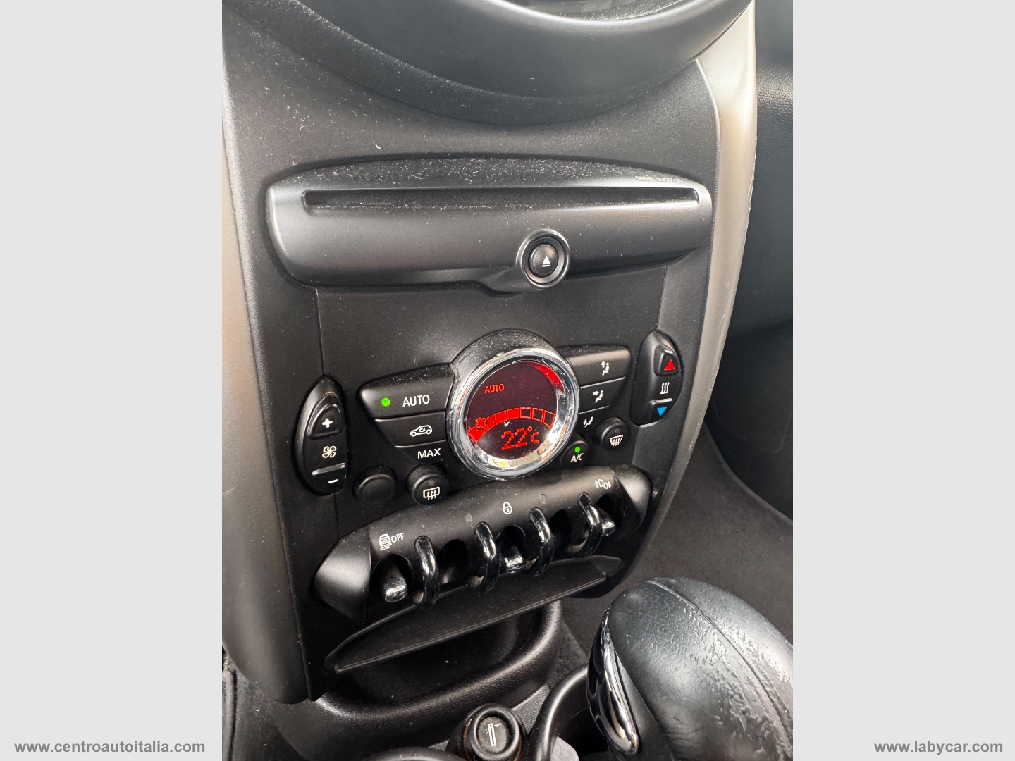 Mini Cooper D Park Lane Countryman Aut. - immagine 30