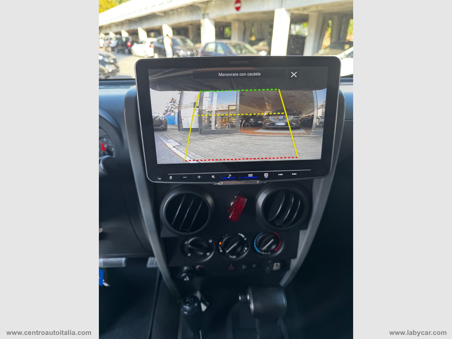 Wrangler 2.8 CRD Sport Auto - immagine 30