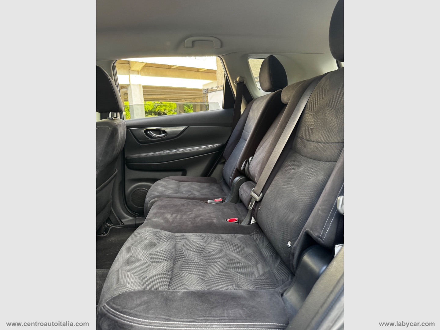 X-Trail 1.6 dCi 2WD Acenta Premium - immagine 30