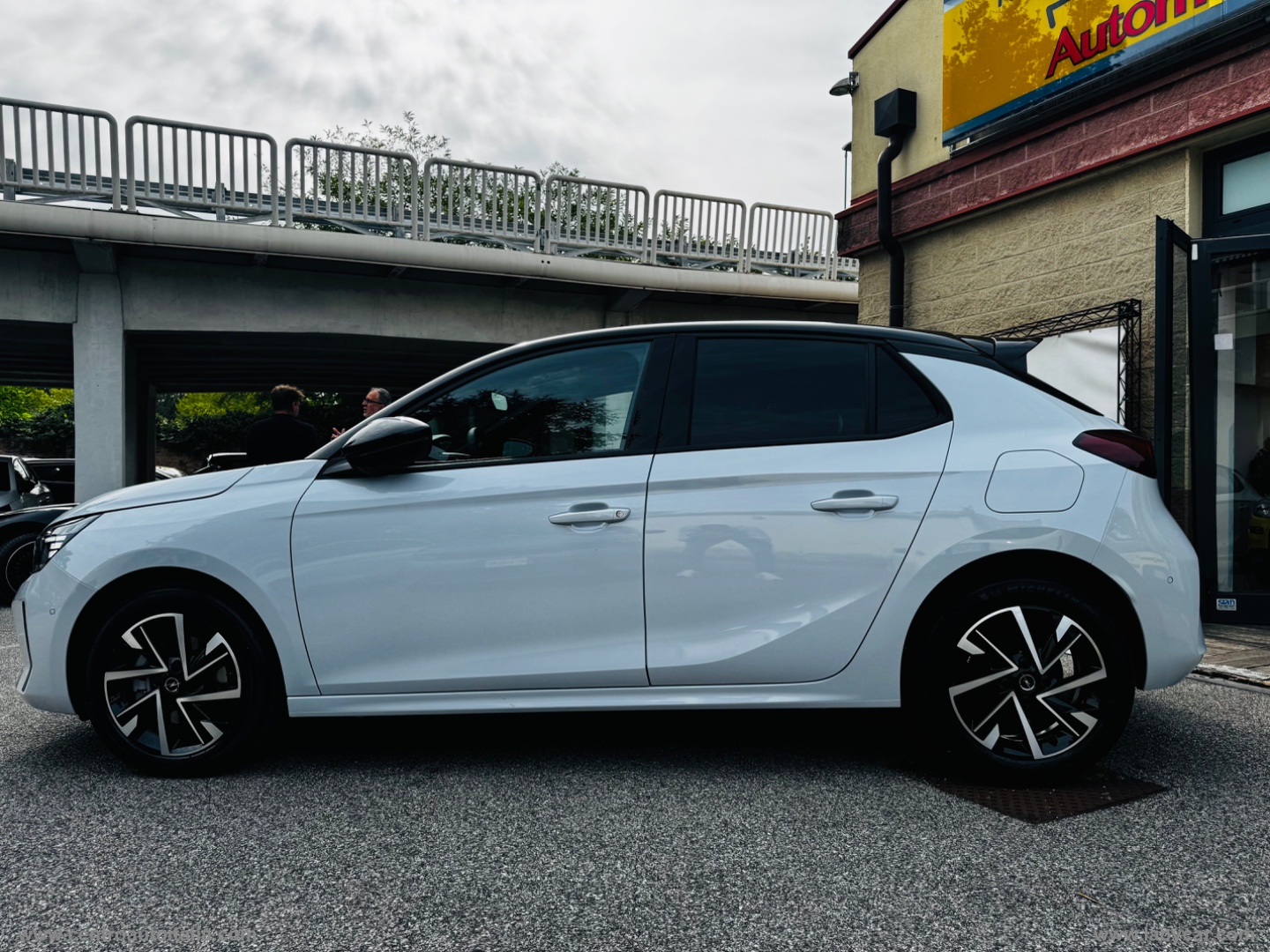 Corsa Hybrid 110 CV aut. YES OF CORSA - immagine 30