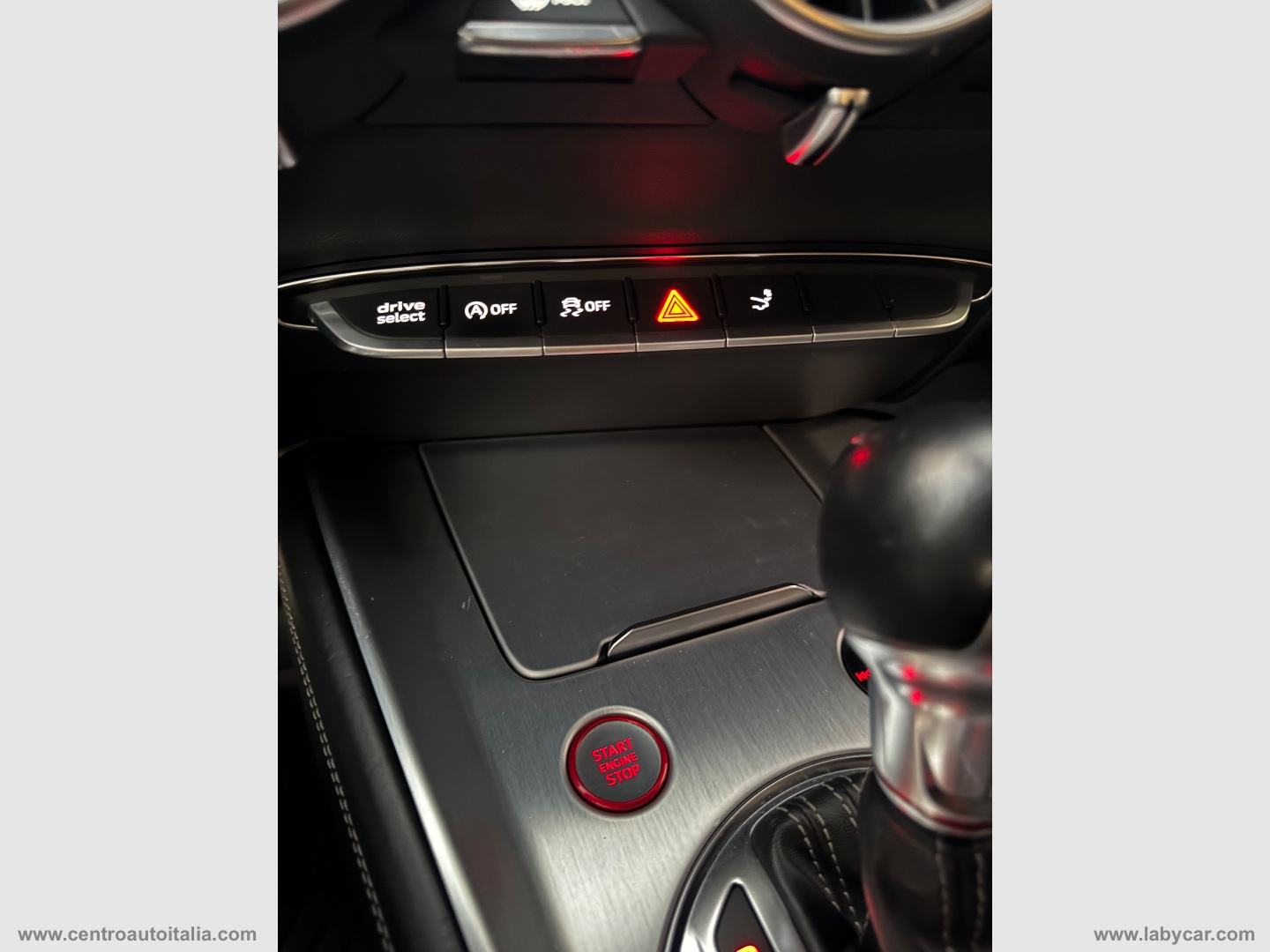 TTS Coupé 2.0 TFSI 310CV quattro S tr. - immagine 30