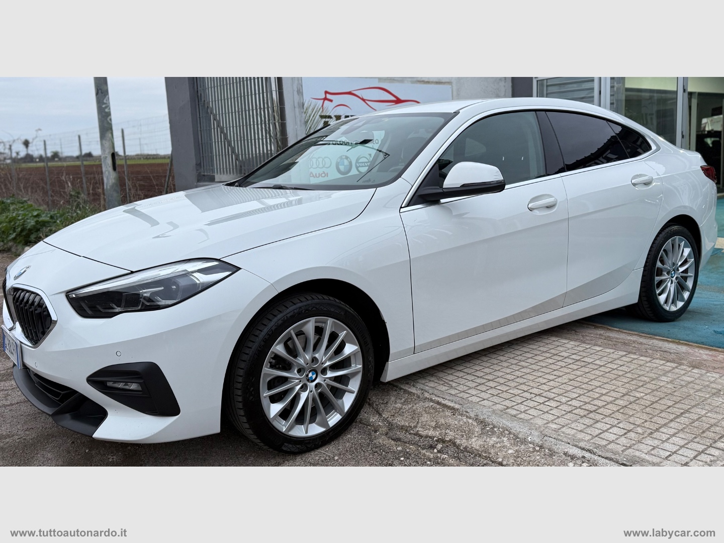 216d Gran Coupé Colorvision Edition aut. - immagine 30