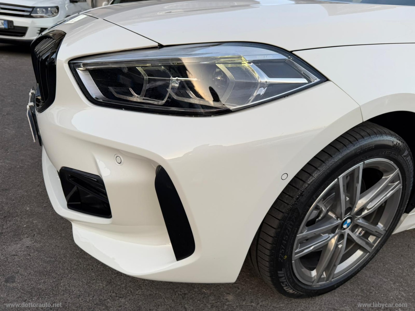 118d 5p. Business M-SPORT - immagine 30