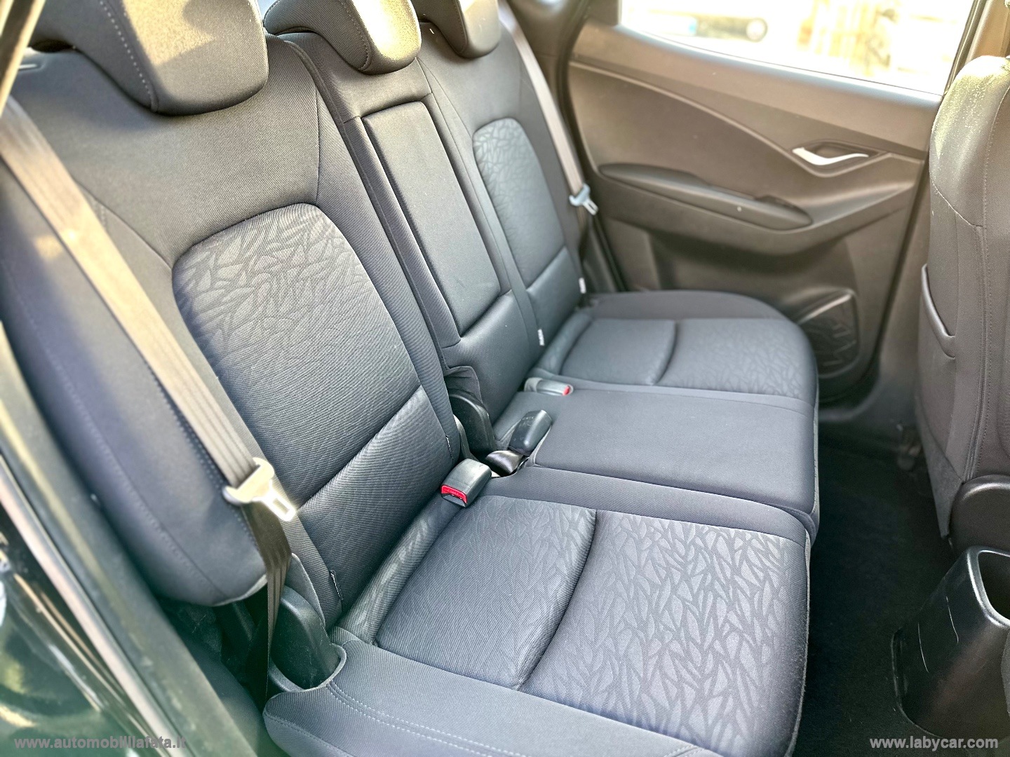 ix20 1.4 CRDI 90 CV Comfort DIESEL CON 83.000 KM - immagine 30