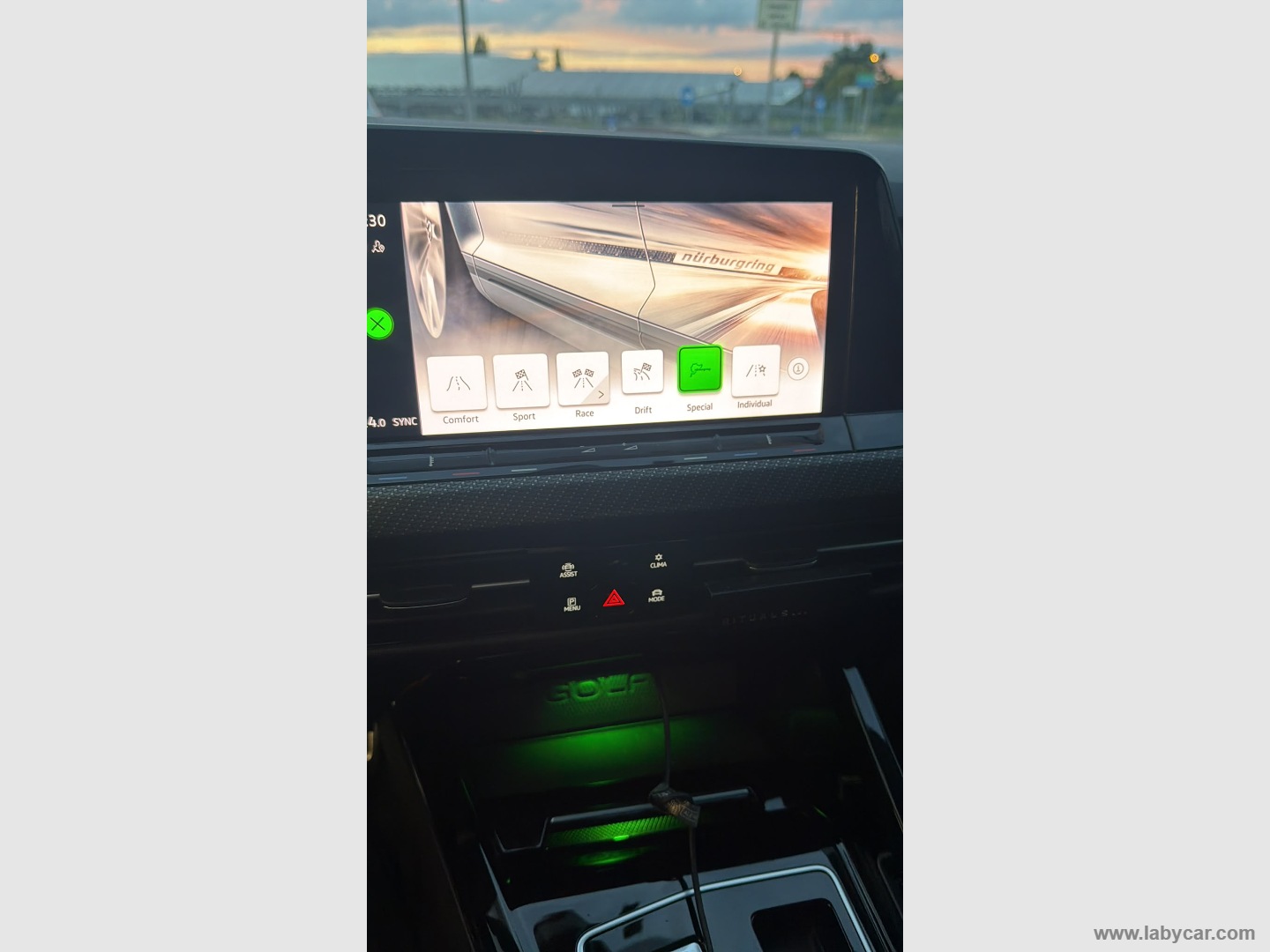 Golf 2.0 TSI R DSG 4Motion 20 years - immagine 30