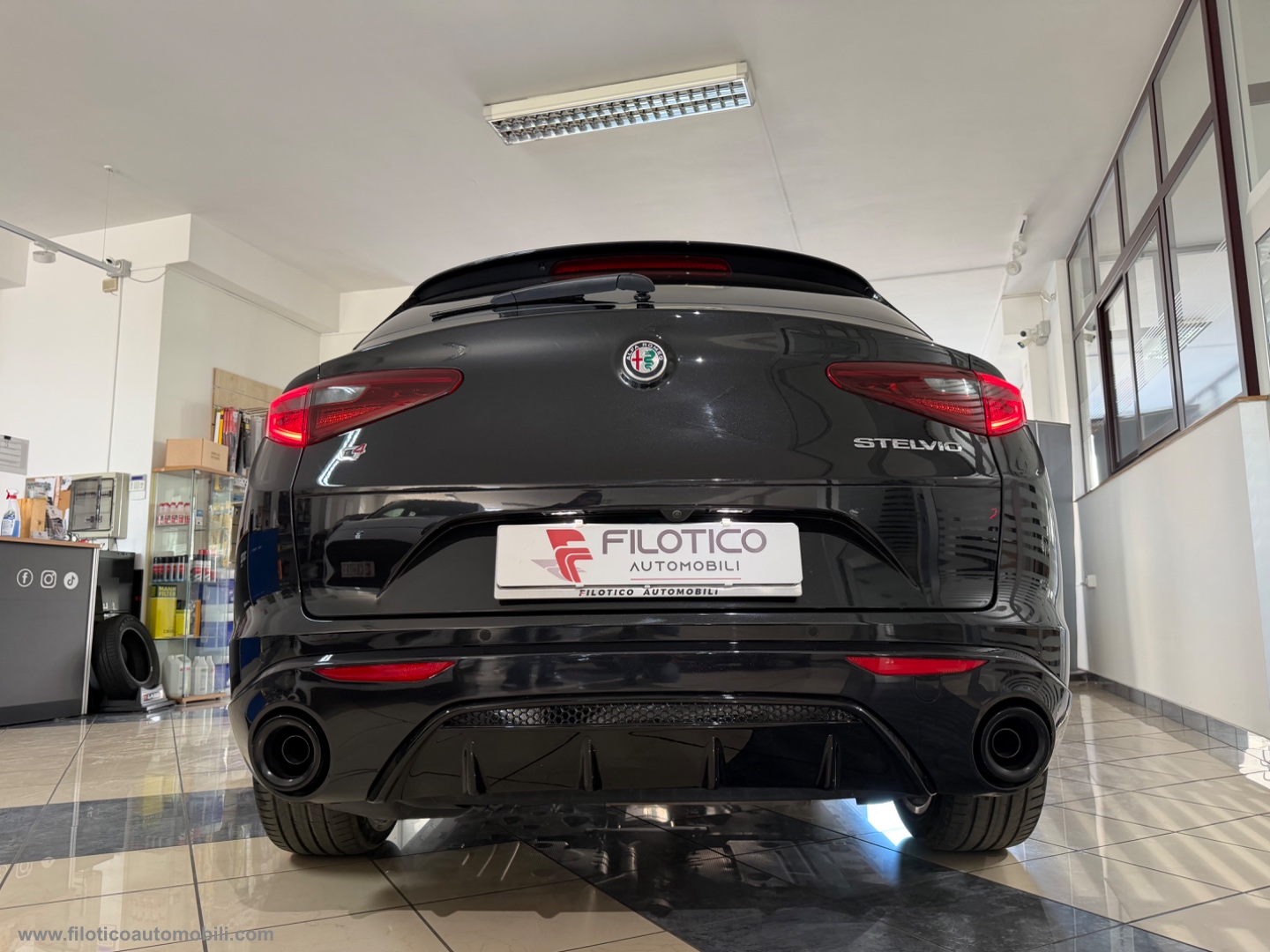 Stelvio 2.2 T.diesel 210CV AT8 Q4 Veloce USATO CERTIFICATO | VELOCE FULL - immagine 31
