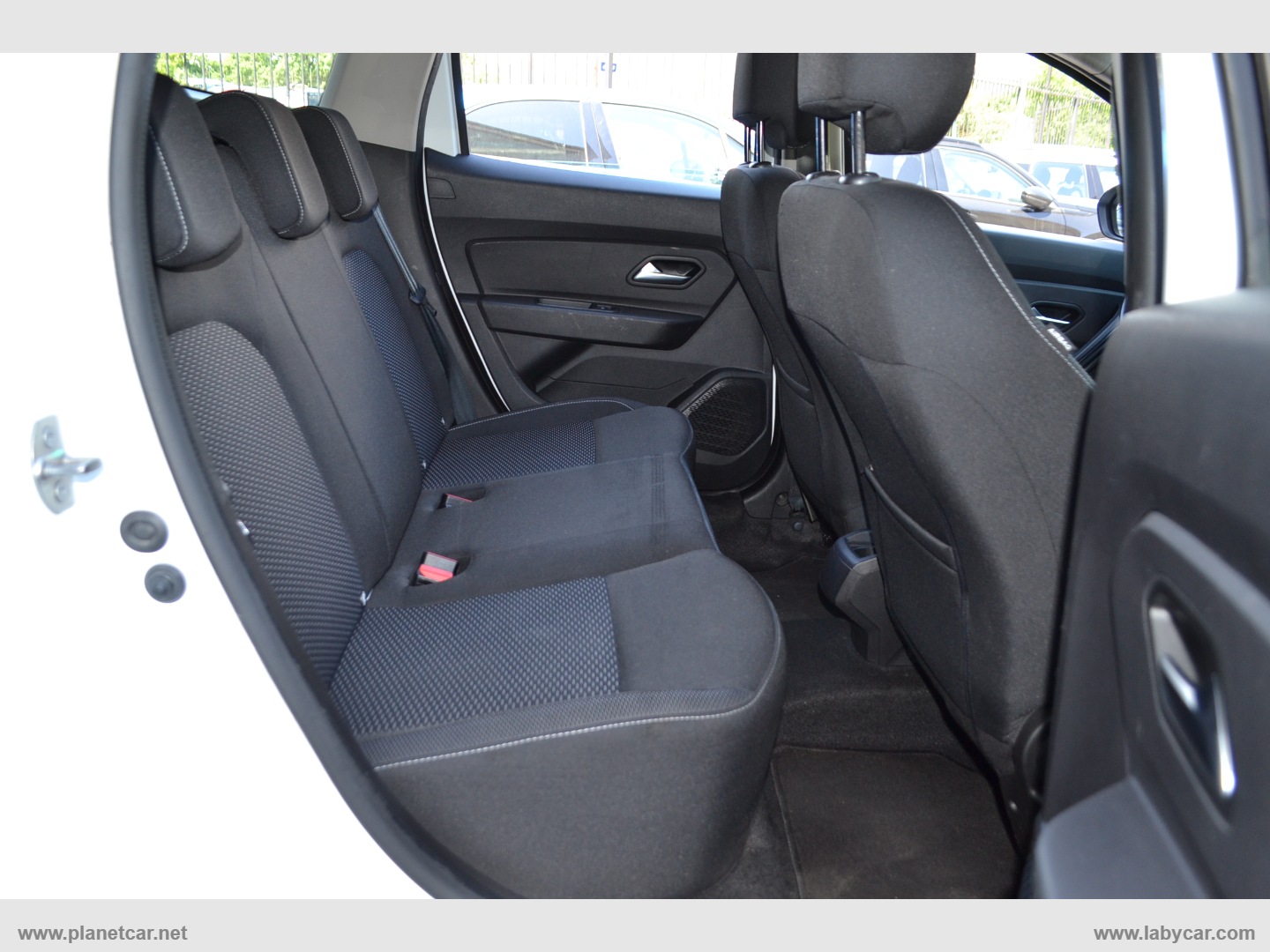 Duster 1.5 Blue dCi 8V 115 CV 4x2 Prest. - immagine 31