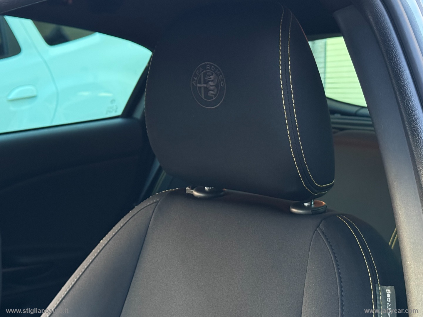 Giulietta 1.6 JTDm 120 CV Carb. Ed - immagine 31