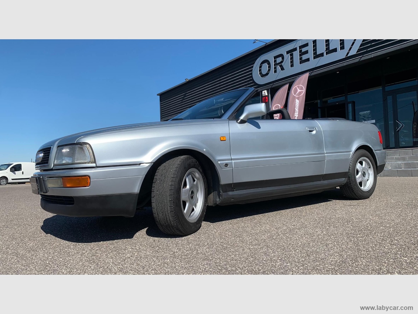 Cabrio 2.0 E DA COLLEZIONE - immagine 31