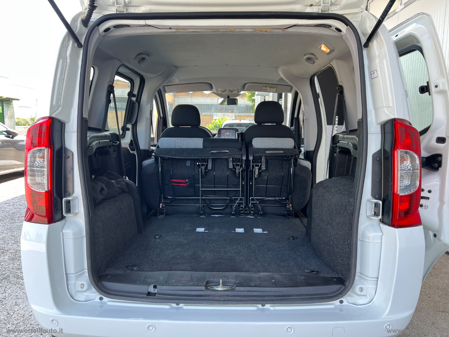 Fiorino QUBO 1.3 MJT 95CV SX +IVA - immagine 31