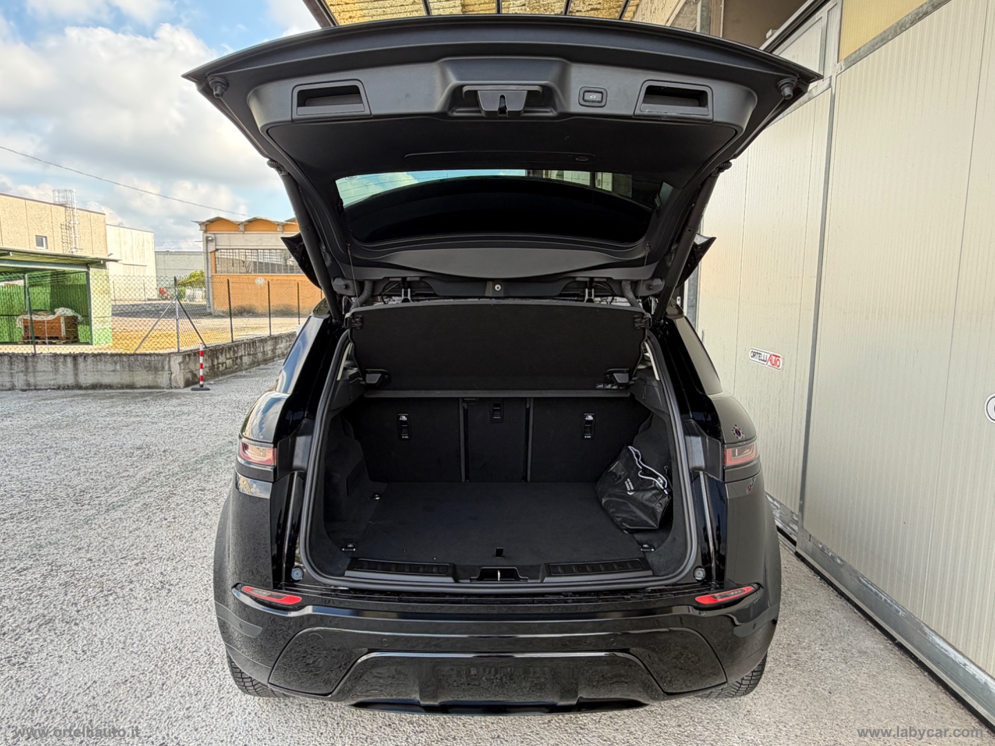 RR Evoque 2.0D 150 CV AWD Auto S - immagine 31