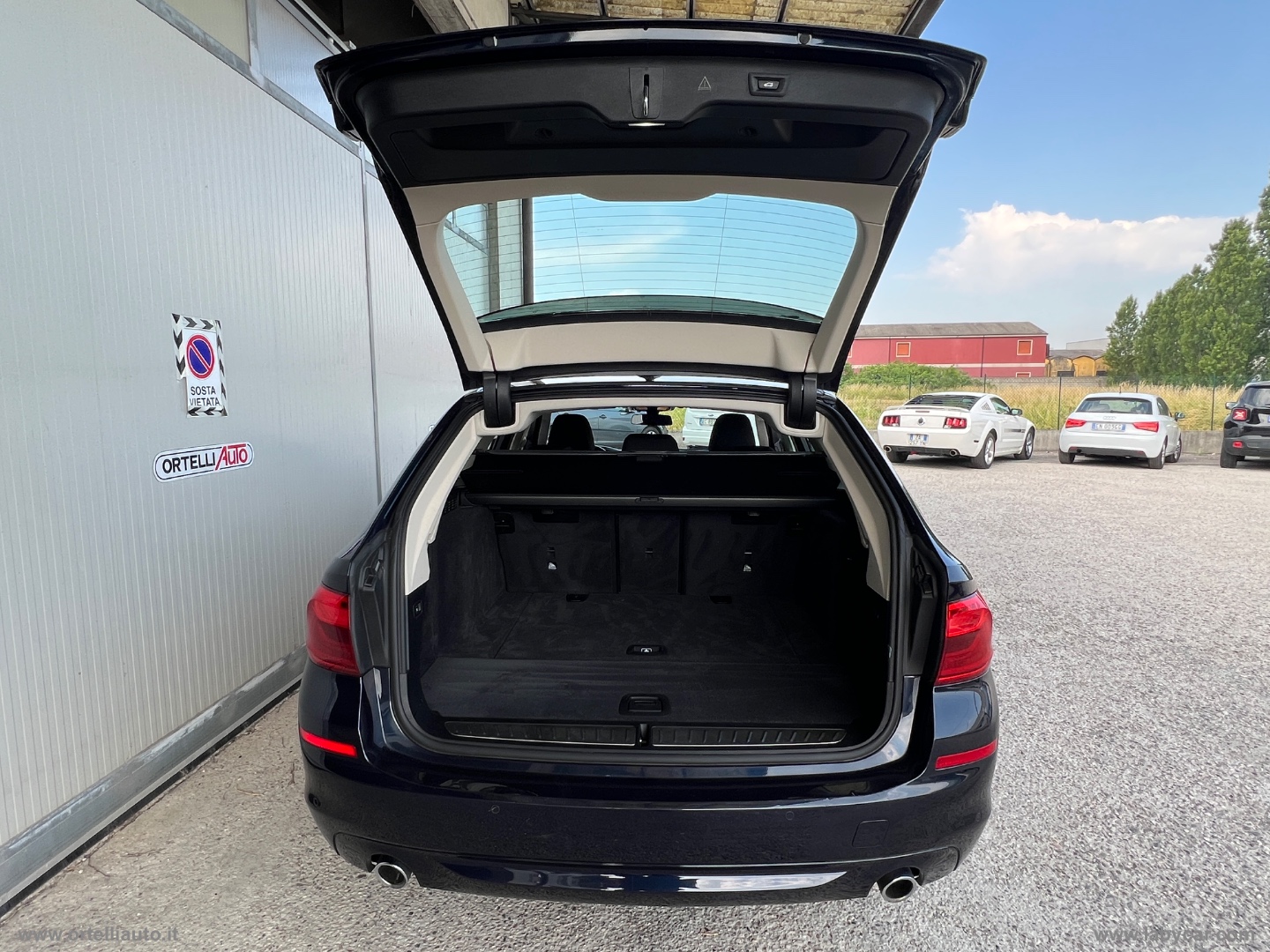 530d xDrive Touring Business - immagine 31