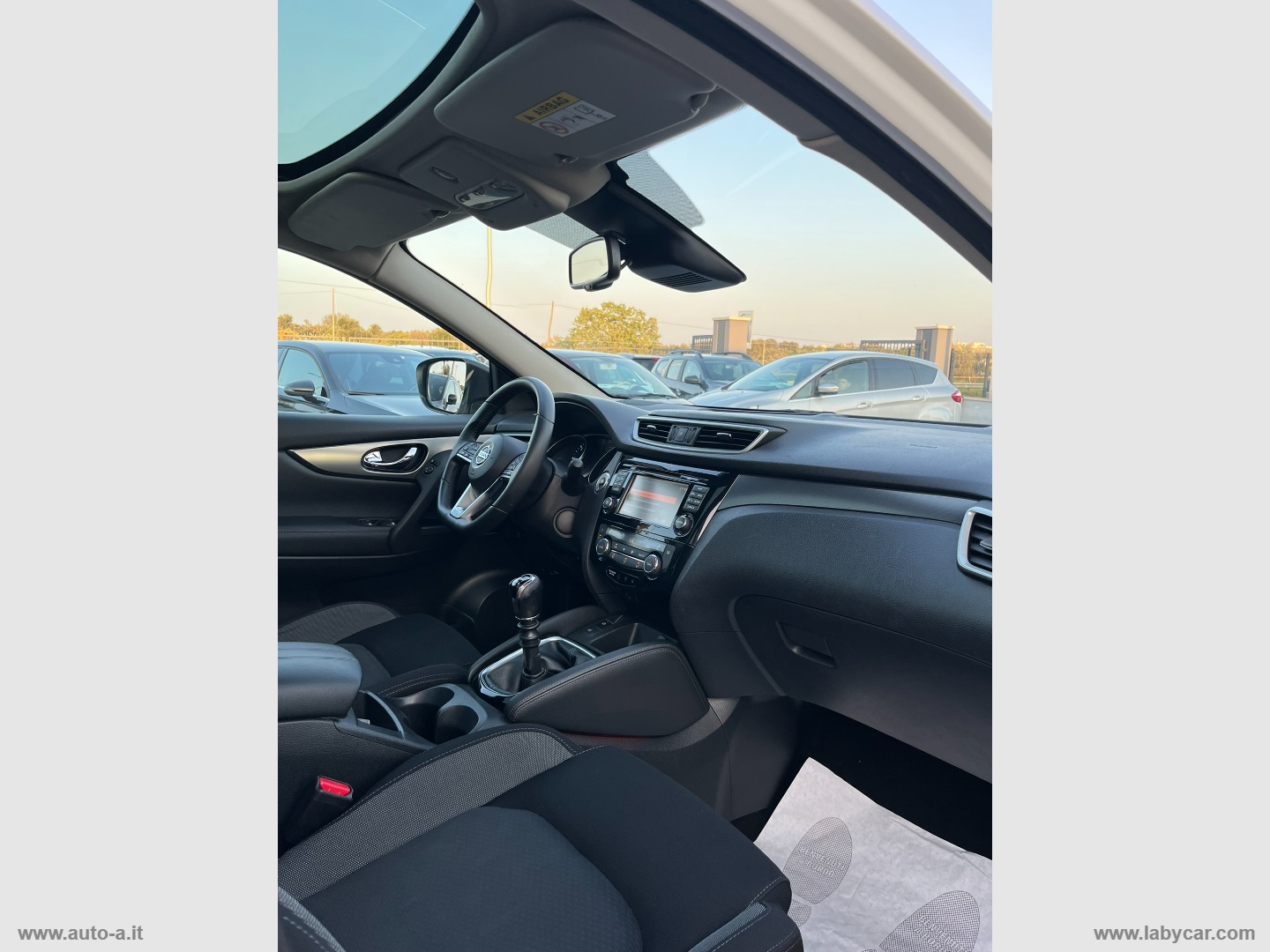 Qashqai 1.5 dCi 115 CV Tekna - immagine 31