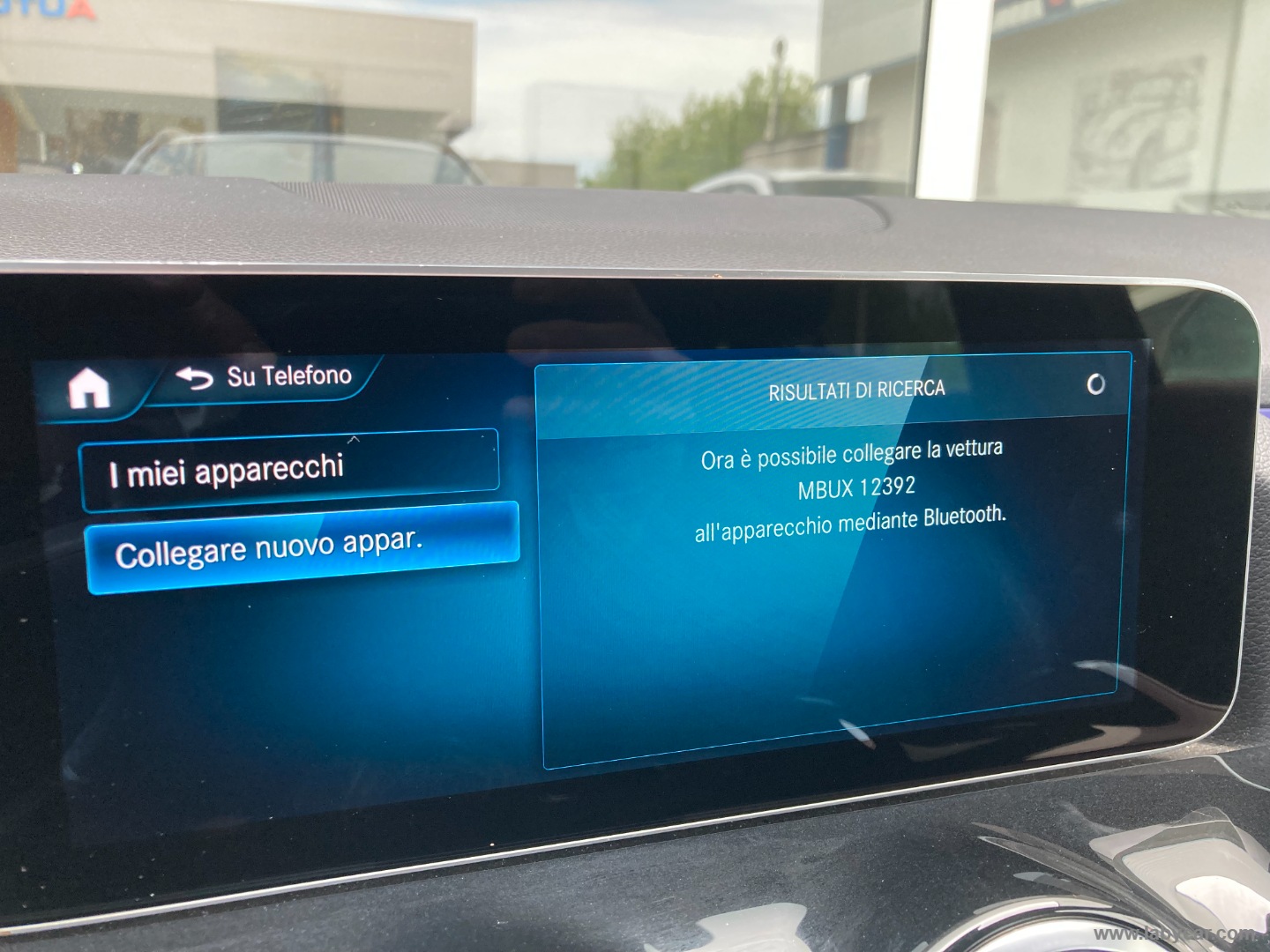GLA 200 d Automatic Sport TETTO PAN. + FULL PELLE - immagine 31