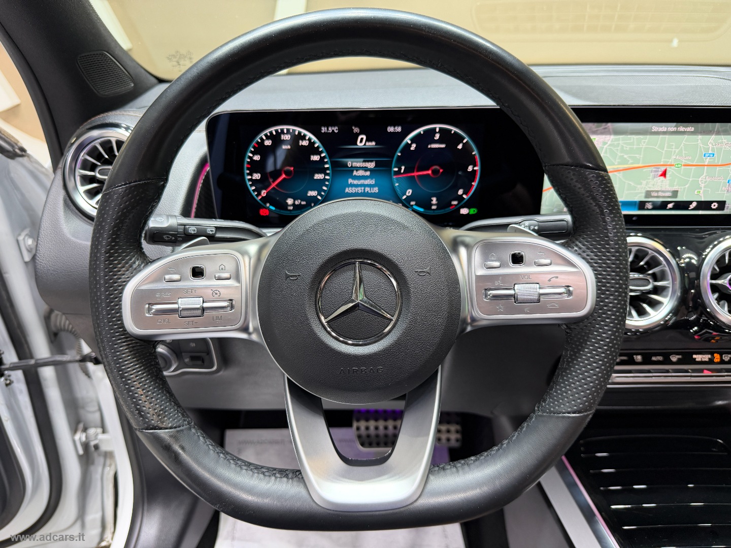 GLB 220 d Automatic 4Matic AMG LINE - immagine 31