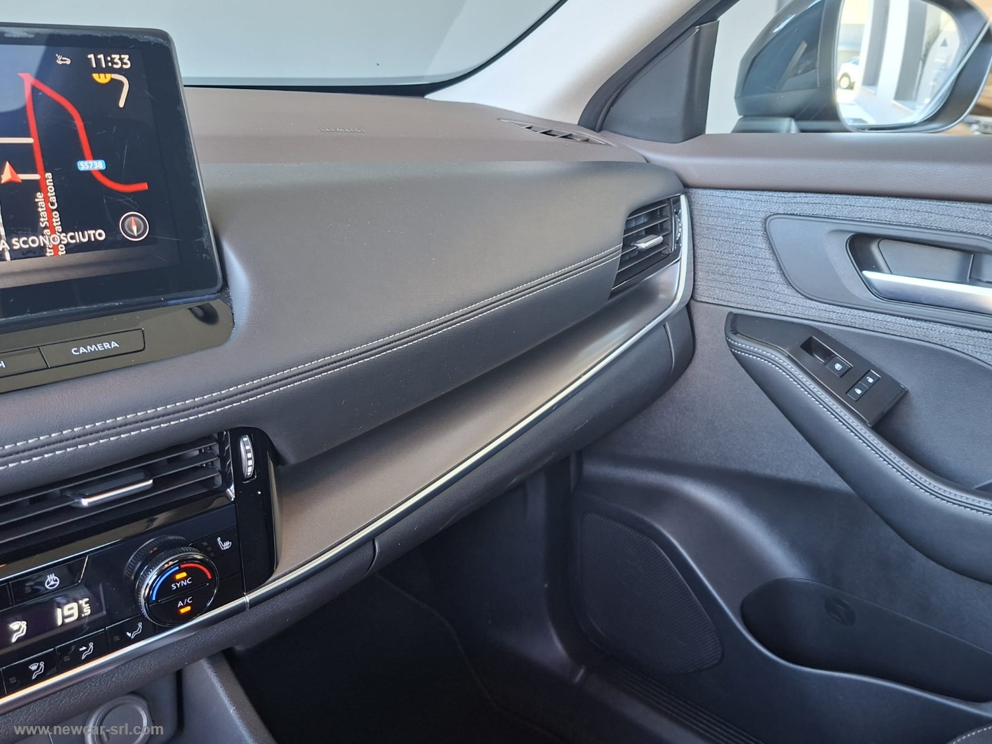 X-Trail e-Power e-4orce 4WD 7p.ti Tekna - immagine 31