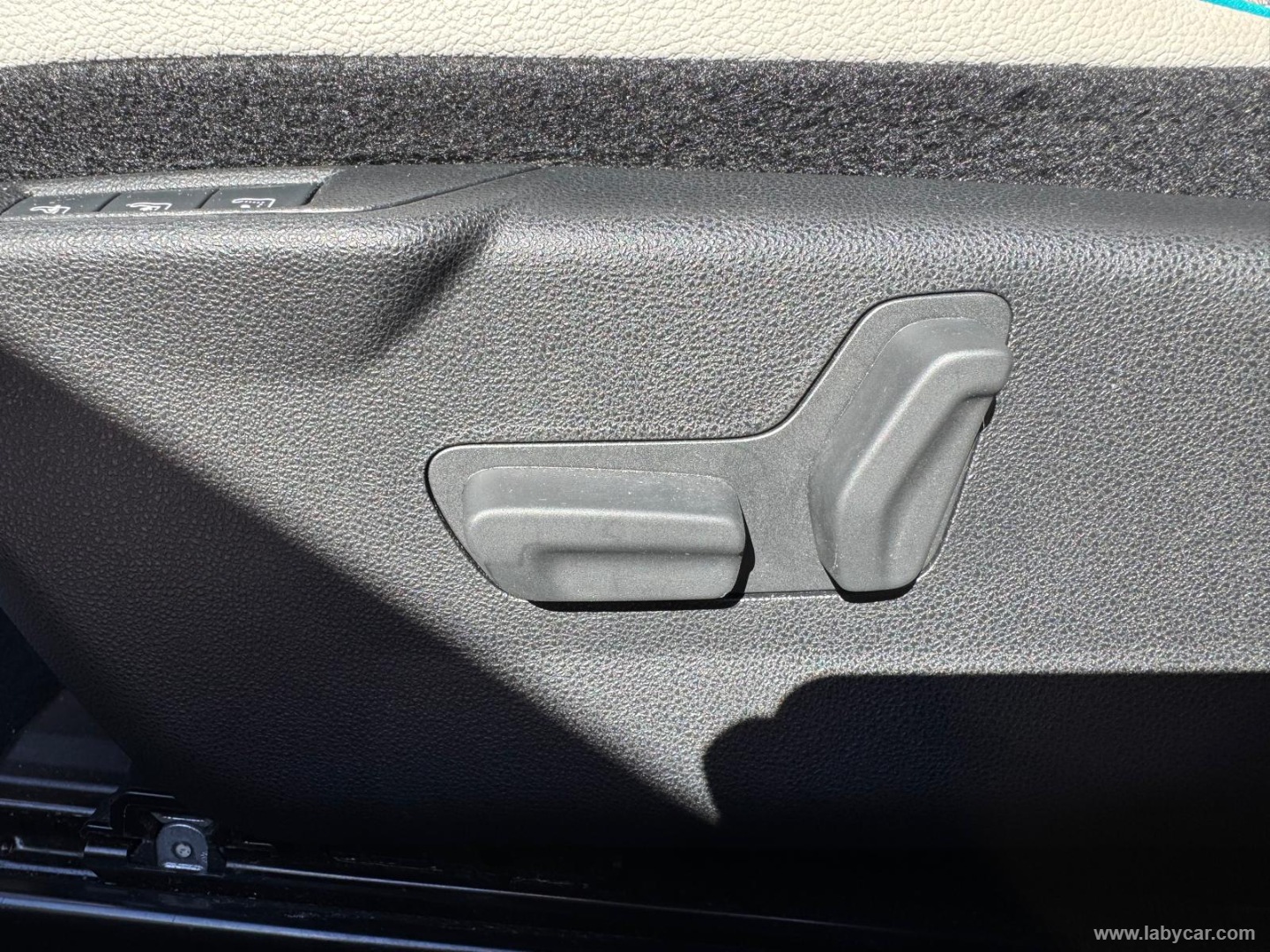 Fiat 600 Hybrid MHEV La Prima - Immagine 31