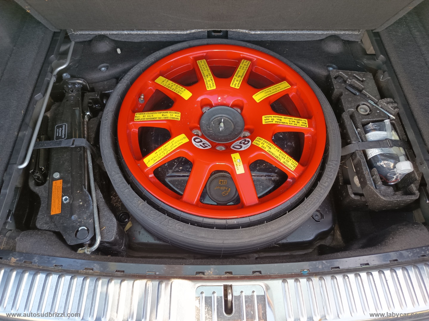 Cayenne 3.0 Diesel Platinum Edition - immagine 31
