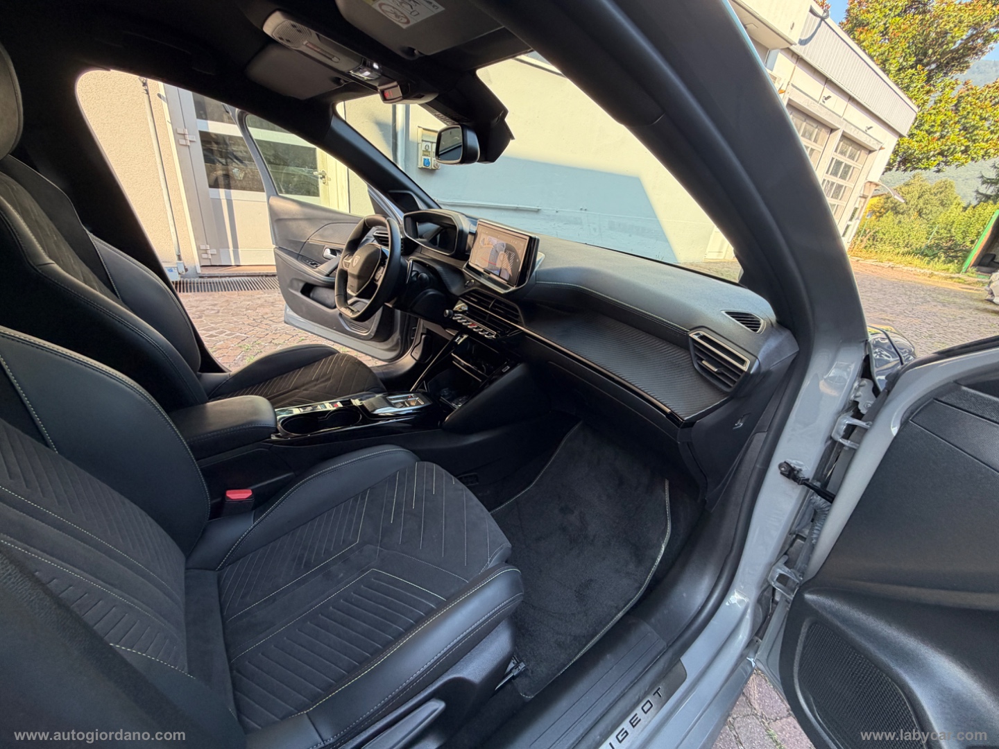 208 Hybrid 145 e-DCS6 GT - immagine 31