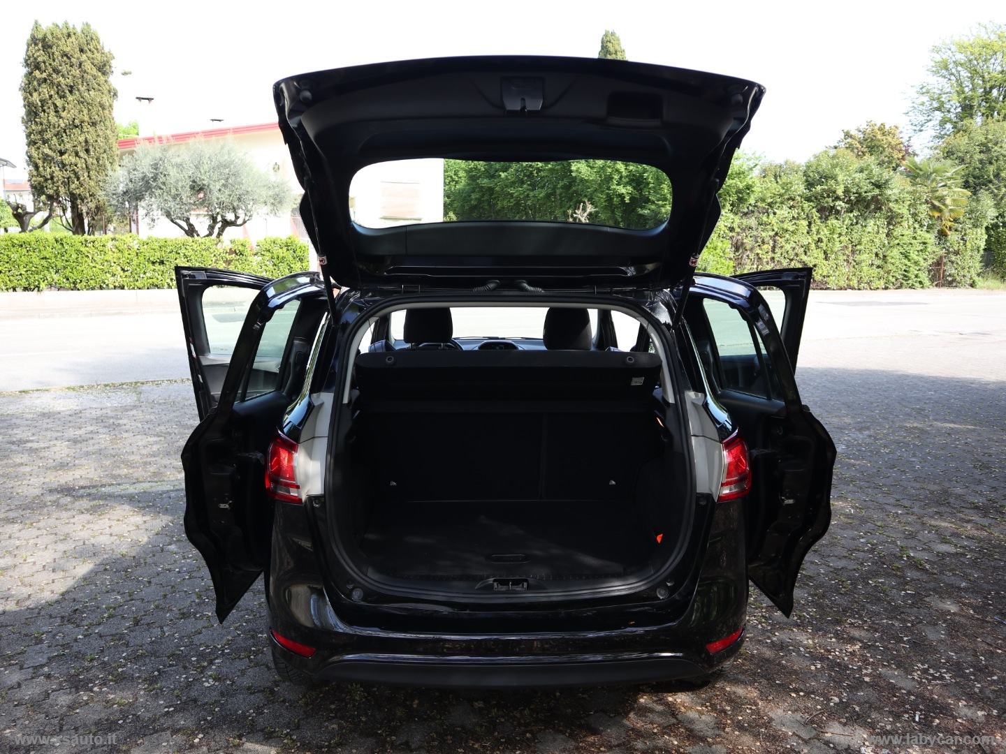 B-Max 1.0 EcoBoost 100 CV Titanium - immagine 31