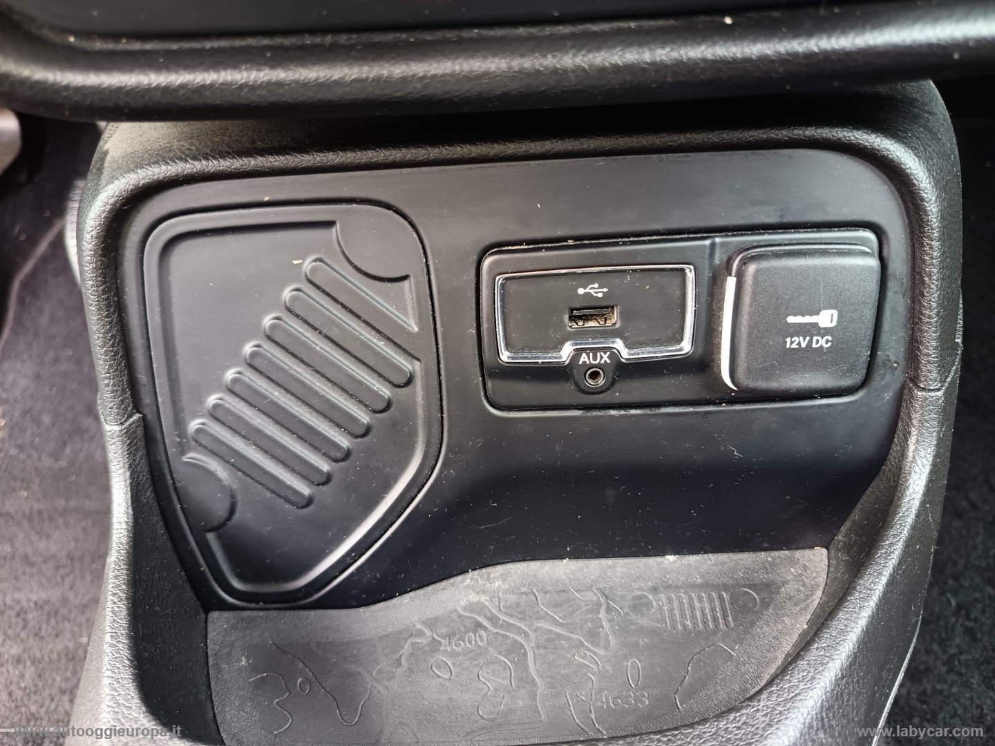 Renegade 1.4 T-Jet 120 CV Longitude GPL IMPIANTO DI SERIE - immagine 31