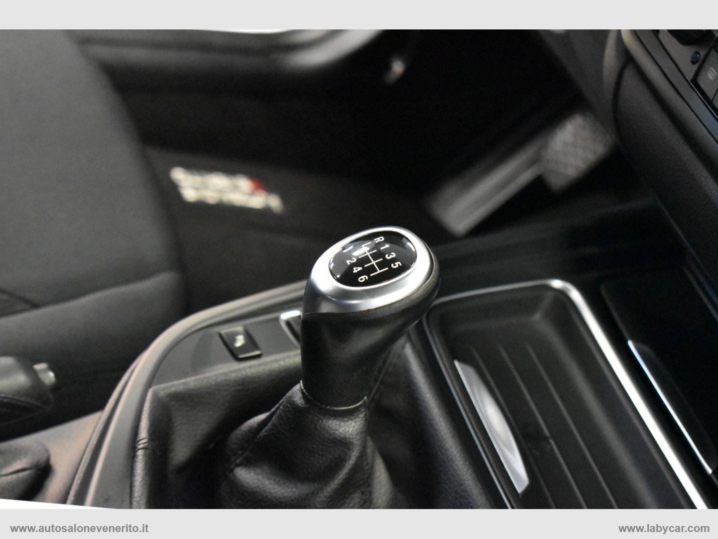 316d Touring Modern - immagine 31