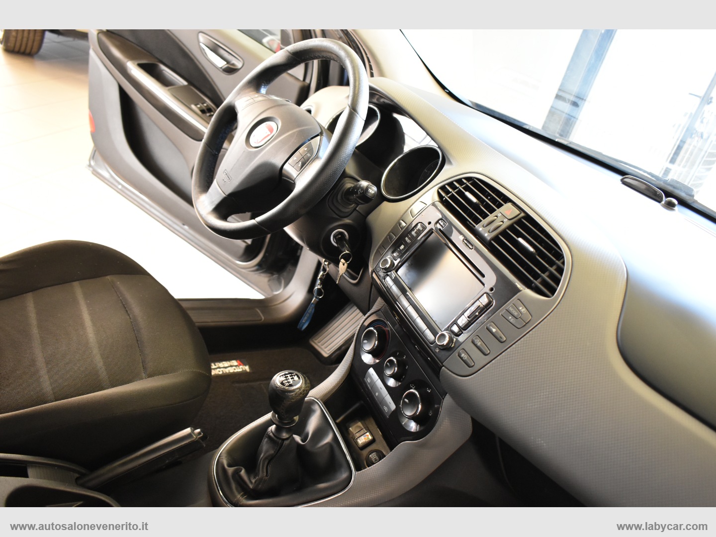 Bravo 1.6 MJT 105 CV Dynamic - immagine 31
