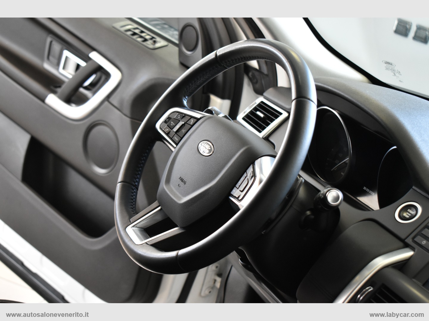 Discovery Sport 2.2 TD4 SE - immagine 31
