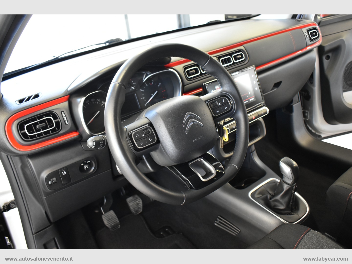 C3 BlueHDi 75 S&S Shine - immagine 31