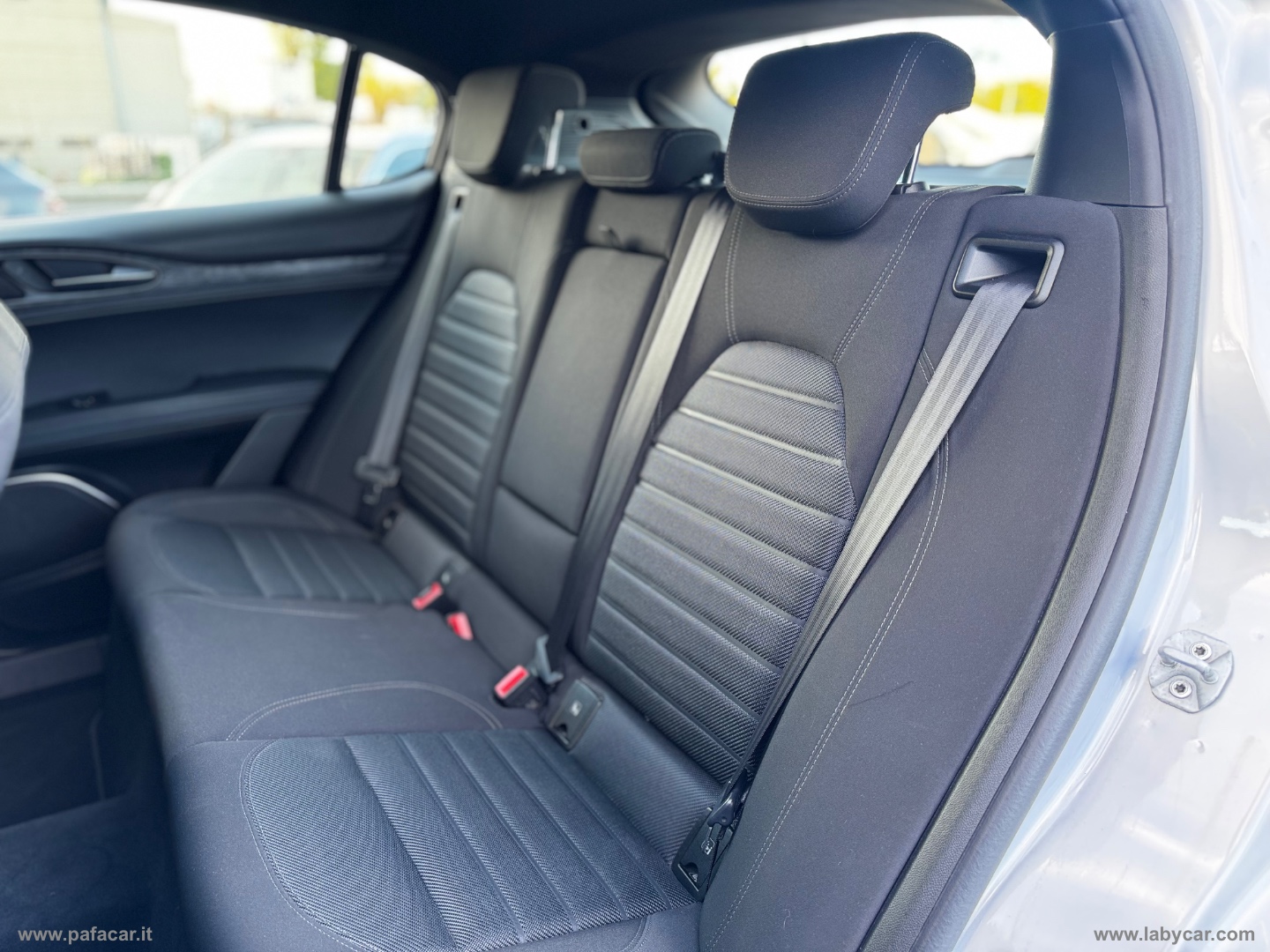 Stelvio 2.2 T.diesel 160CV AT8 RWD Bus. - immagine 31