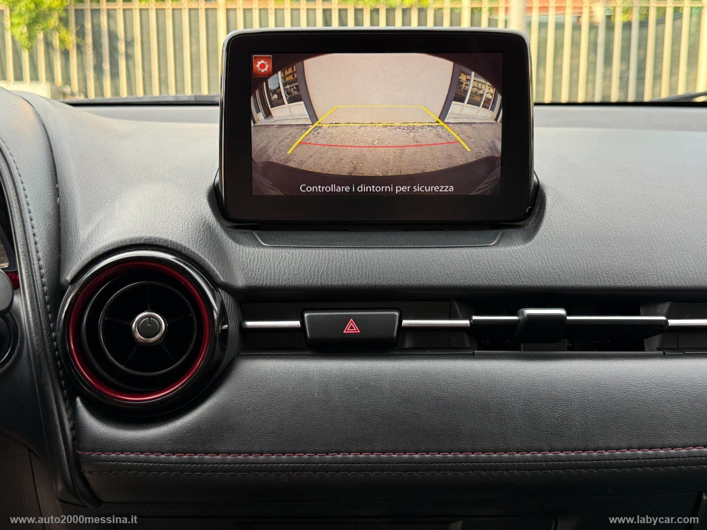 CX-3 1.5L Skyactiv-D Luxury Edition - immagine 31