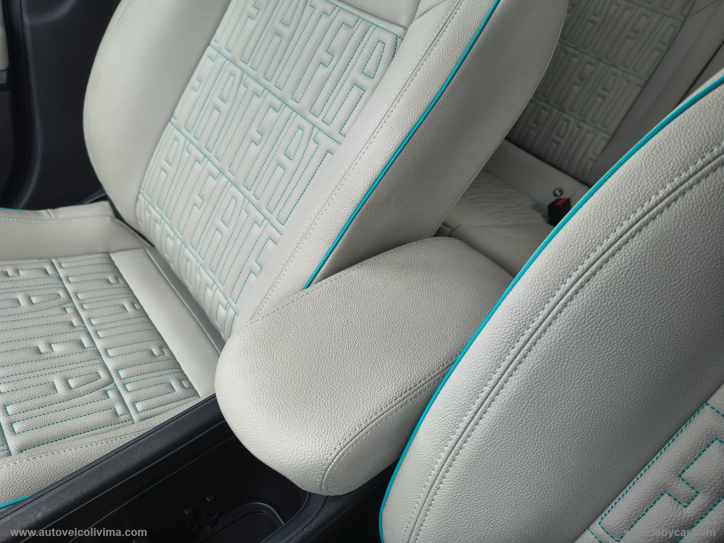 600 Hybrid MHEV La Prima - immagine 31