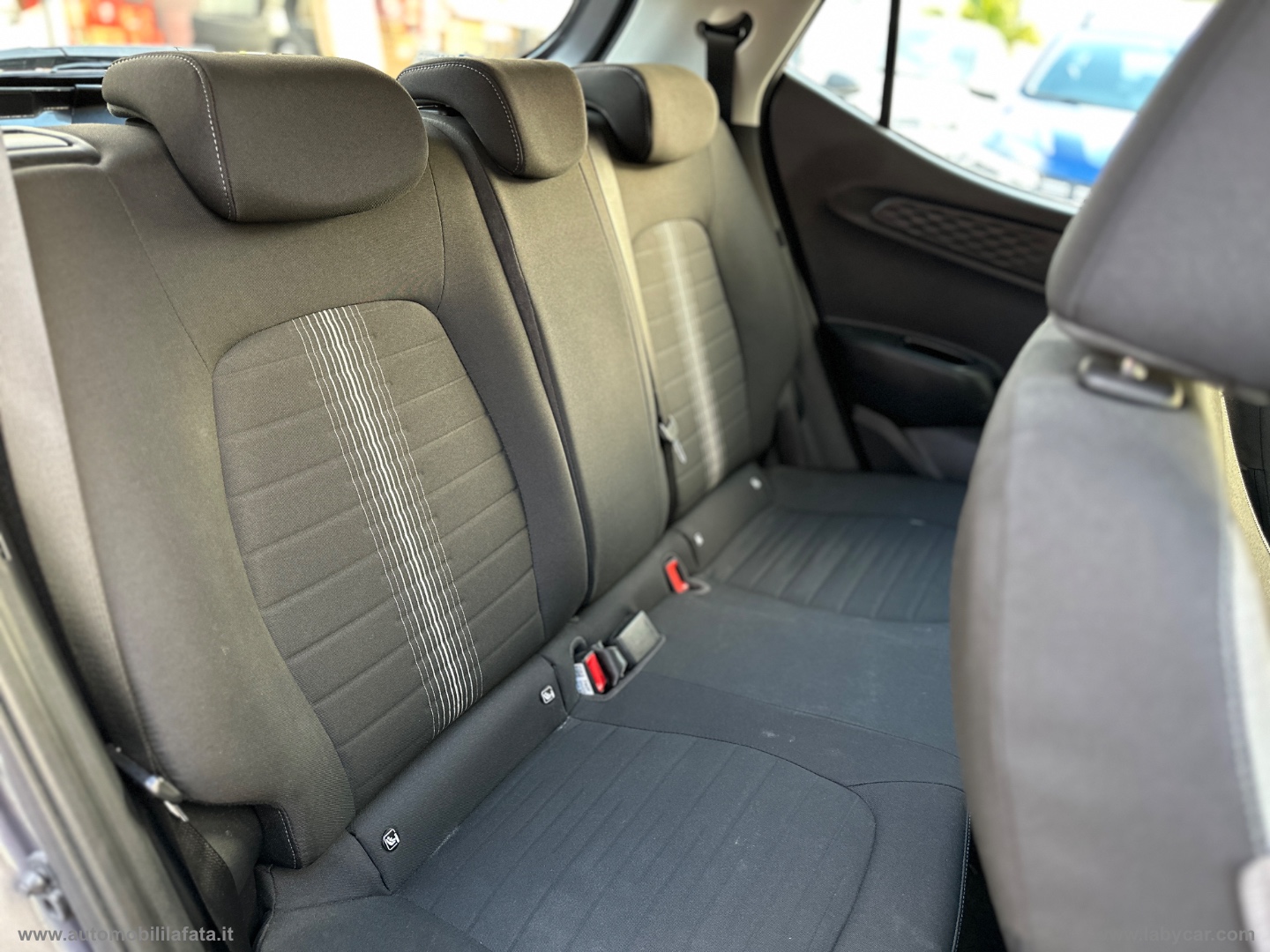 i10 1.0 MPI Tech 26.000 KM - immagine 31