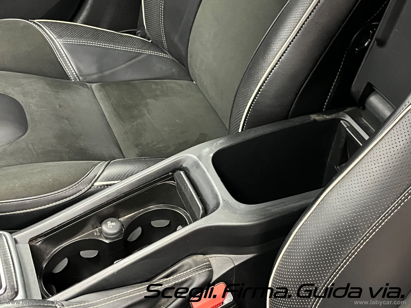 V40 D2 R-design FARI LED|DOPPIO SCARICO - immagine 31