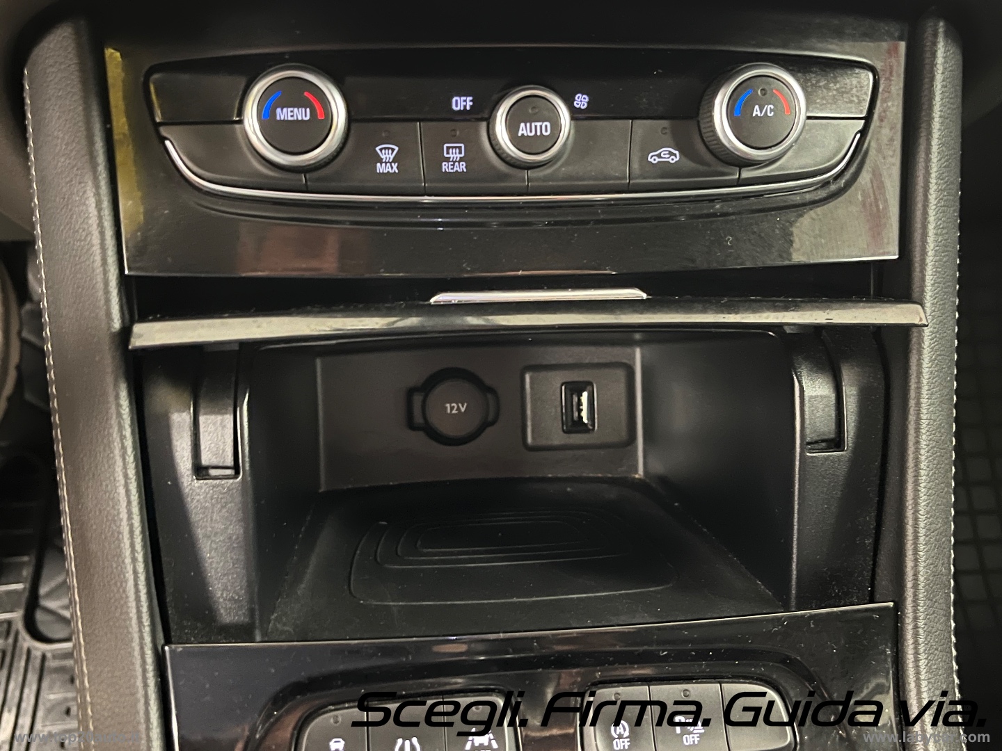 Grandland X 1.5 D Ecotec S&S aut.Bus.Ed. - immagine 31