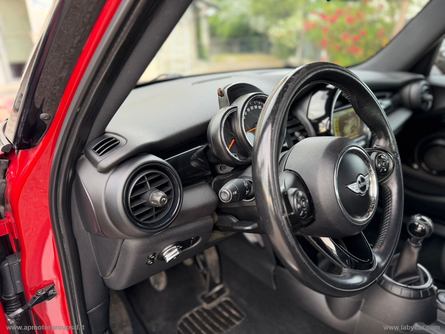 Mini Cooper D Business XL - immagine 31