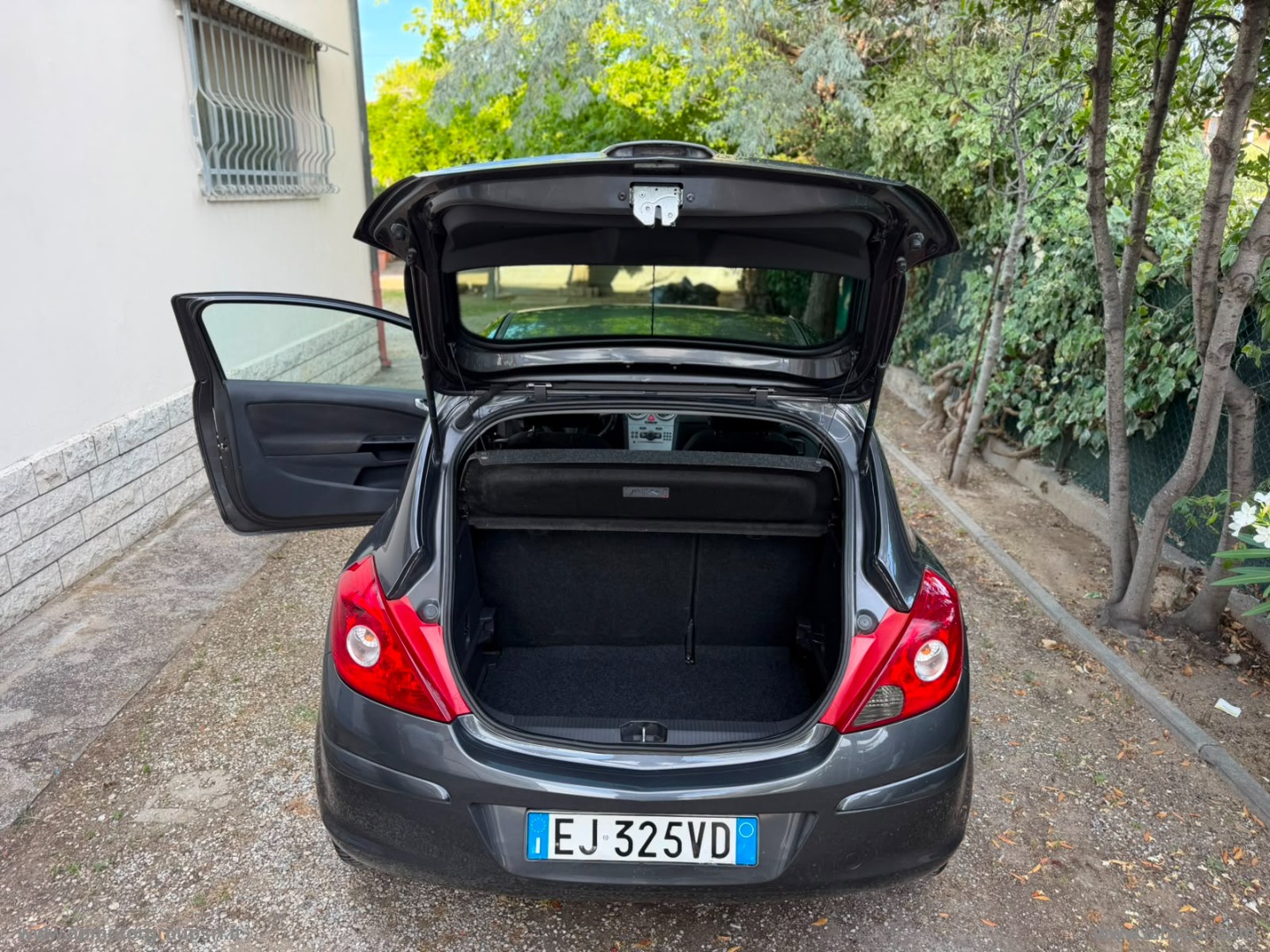 Corsa 1.2 85 CV 5p. GPL-TECH Club - immagine 31