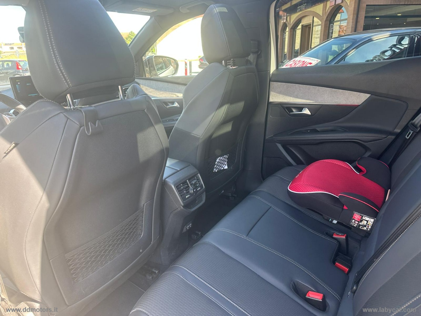 3008 Hybrid 225 e-EAT8 GT GT PACK - immagine 31