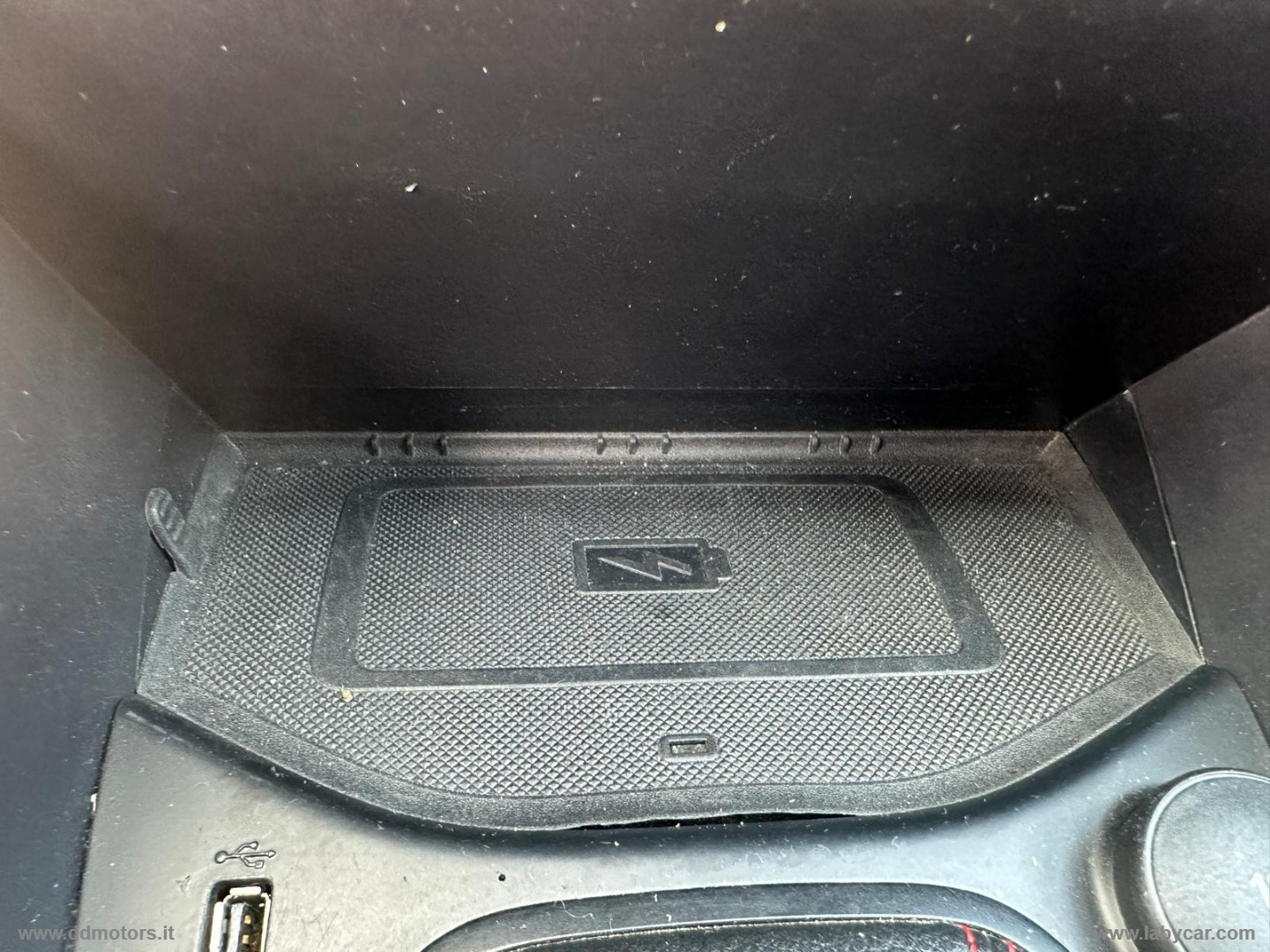 Fiesta 1.0 Ecob. Hybrid 125 5p. ST-Line *ST LINE* - immagine 31