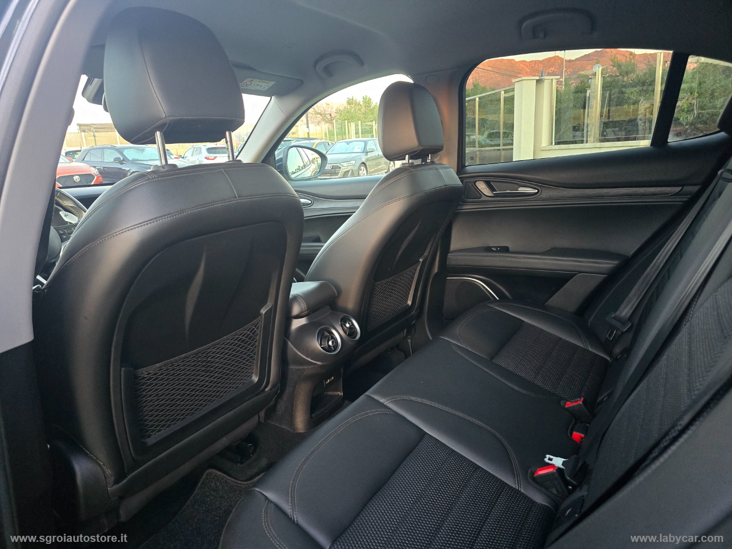 Stelvio 2.2 T.diesel 210 CV AT8 Q4 Exec. - immagine 31