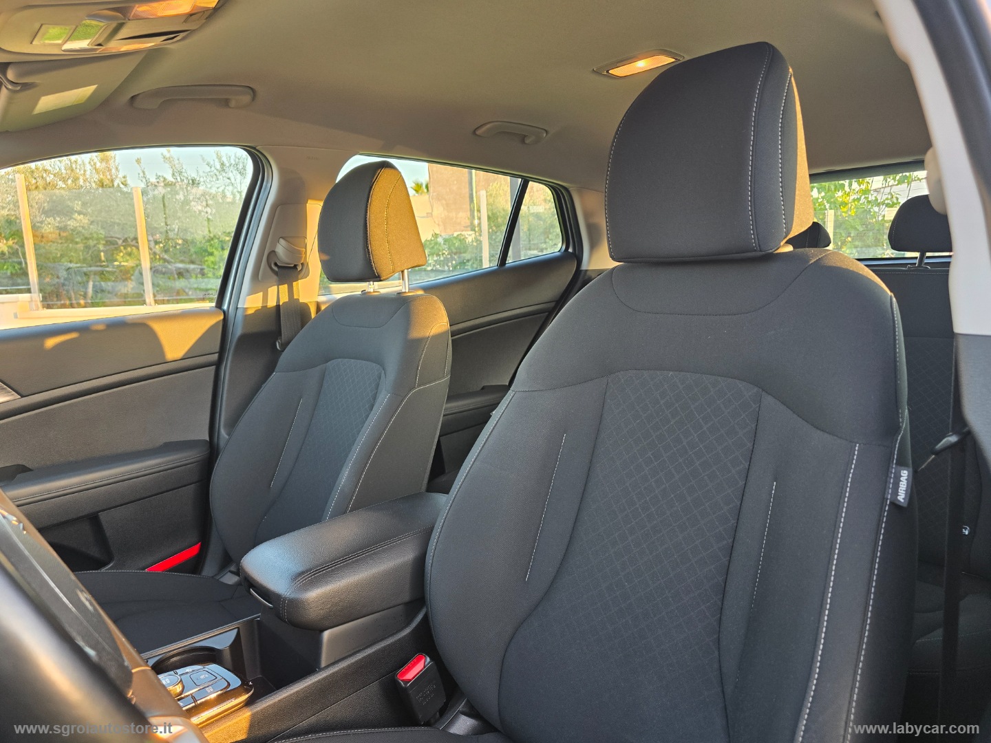 Sportage 1.6 CRDi MHEV DCT Business - immagine 31