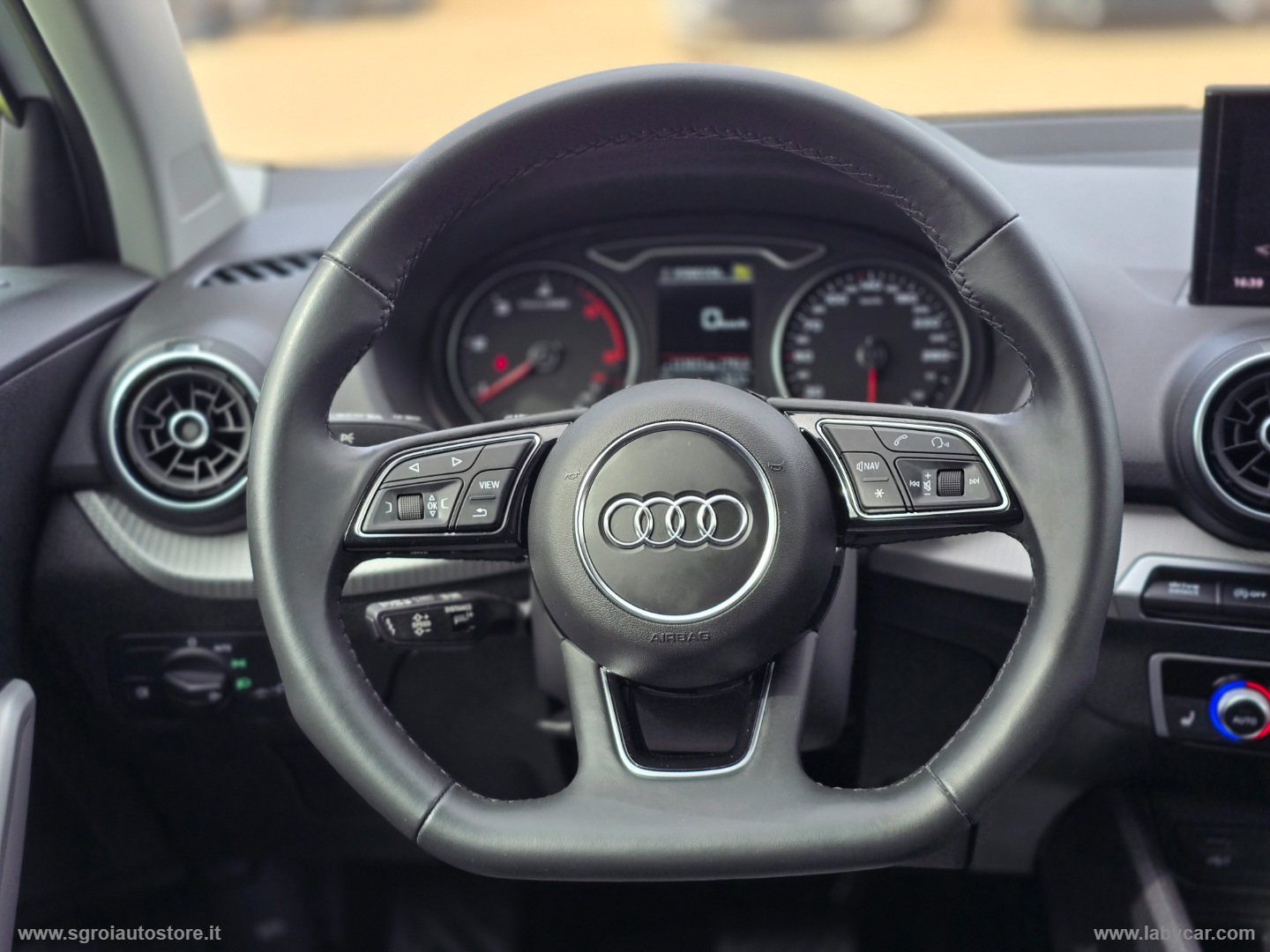 Q2 35 TDI S tronic - immagine 31