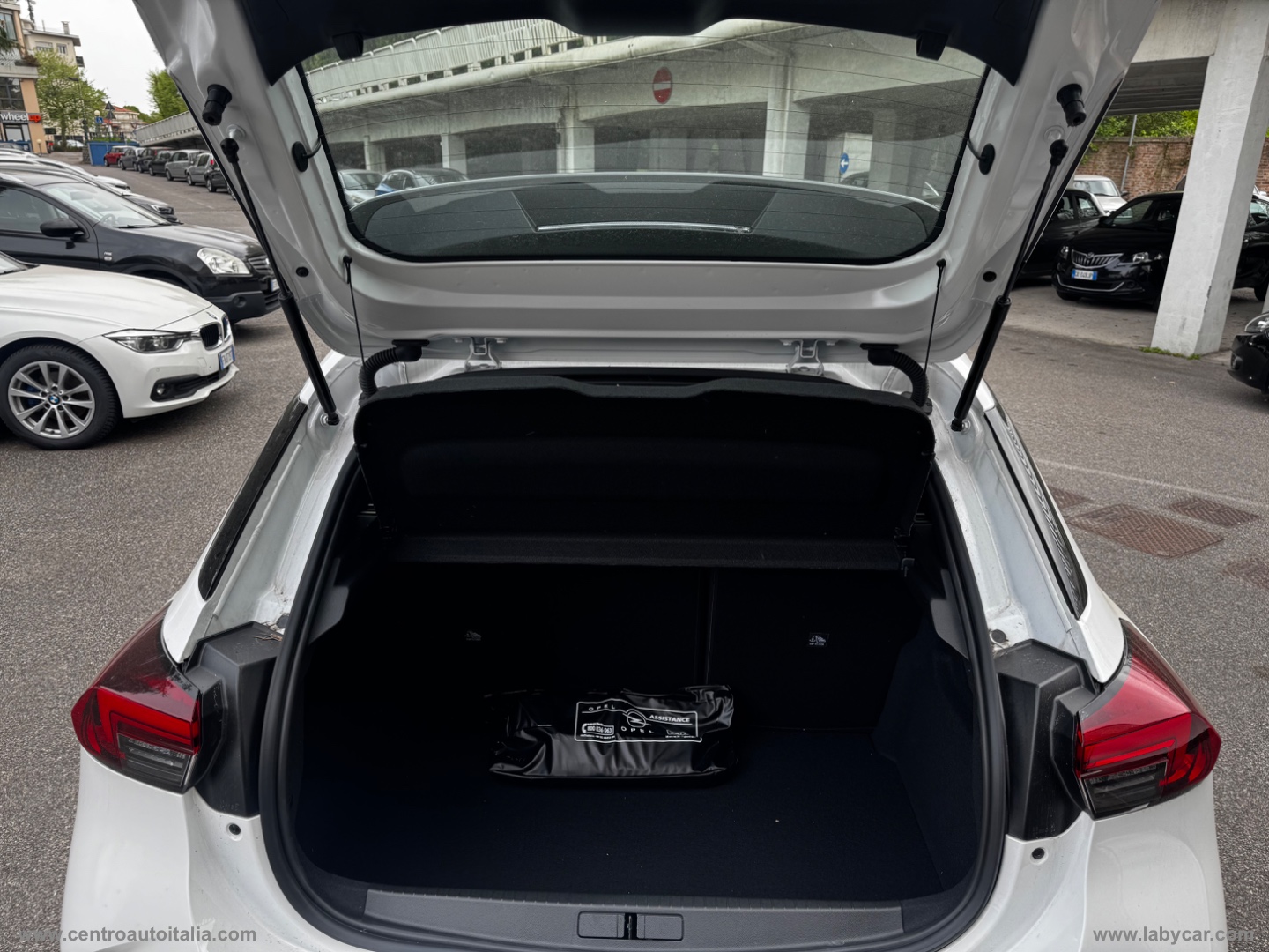 NUOVA Corsa 1.2 100 CV GS LINE MT6 - immagine 31