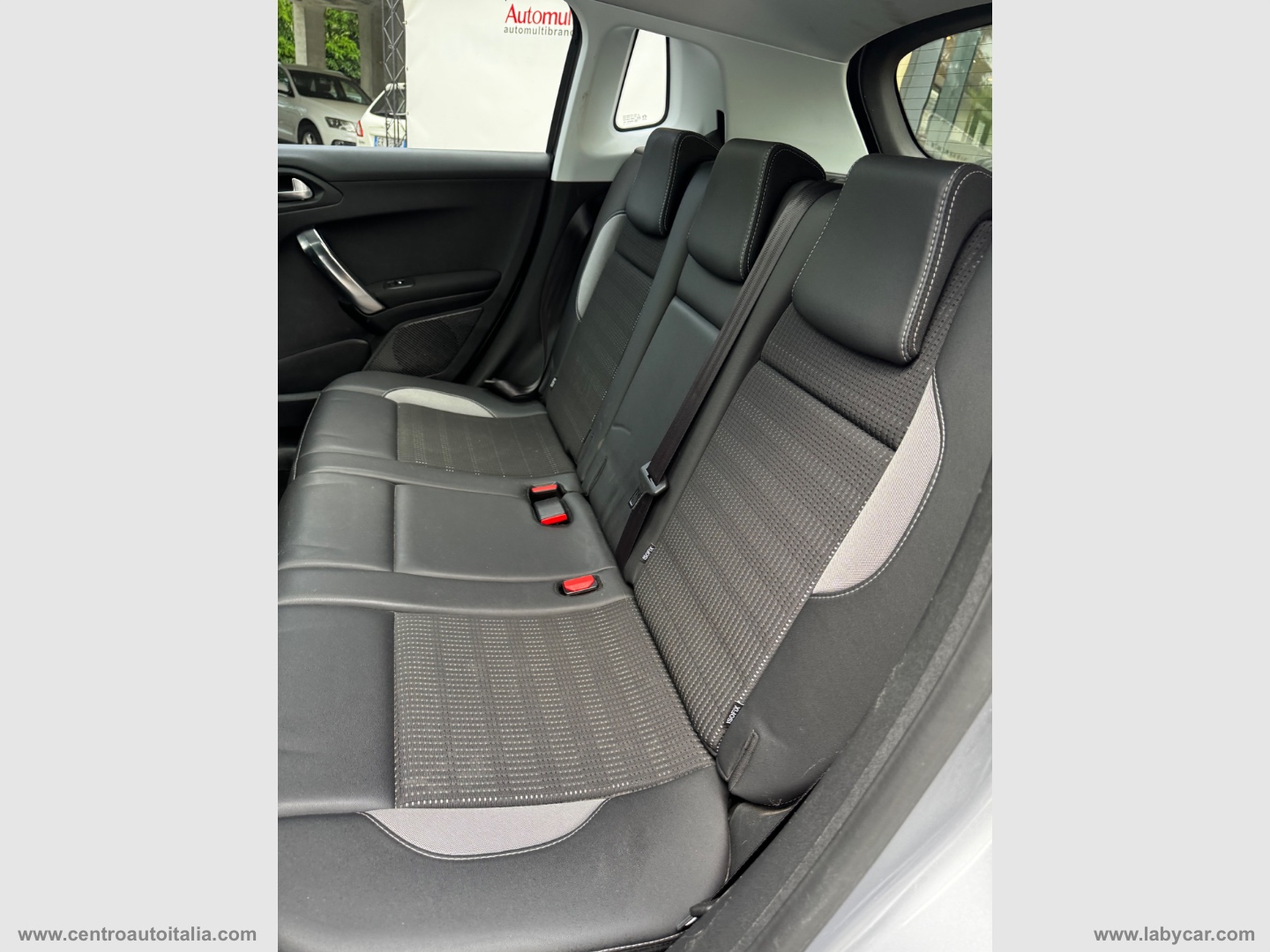 2008 PureTech Turbo 130 S&S Allure - immagine 31
