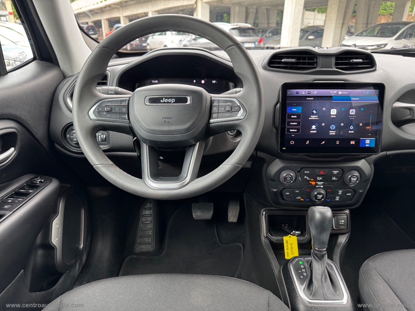 Renegade 1.5 T4 MHEV Altitude - immagine 31